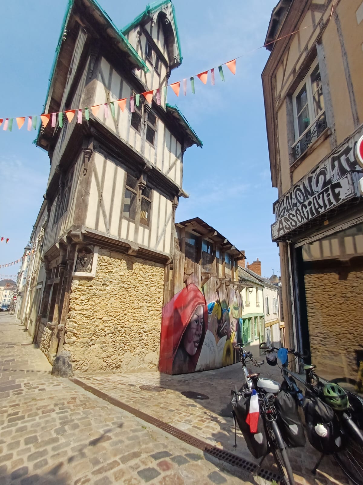 PHOTO-2025-08-18-18-36-09