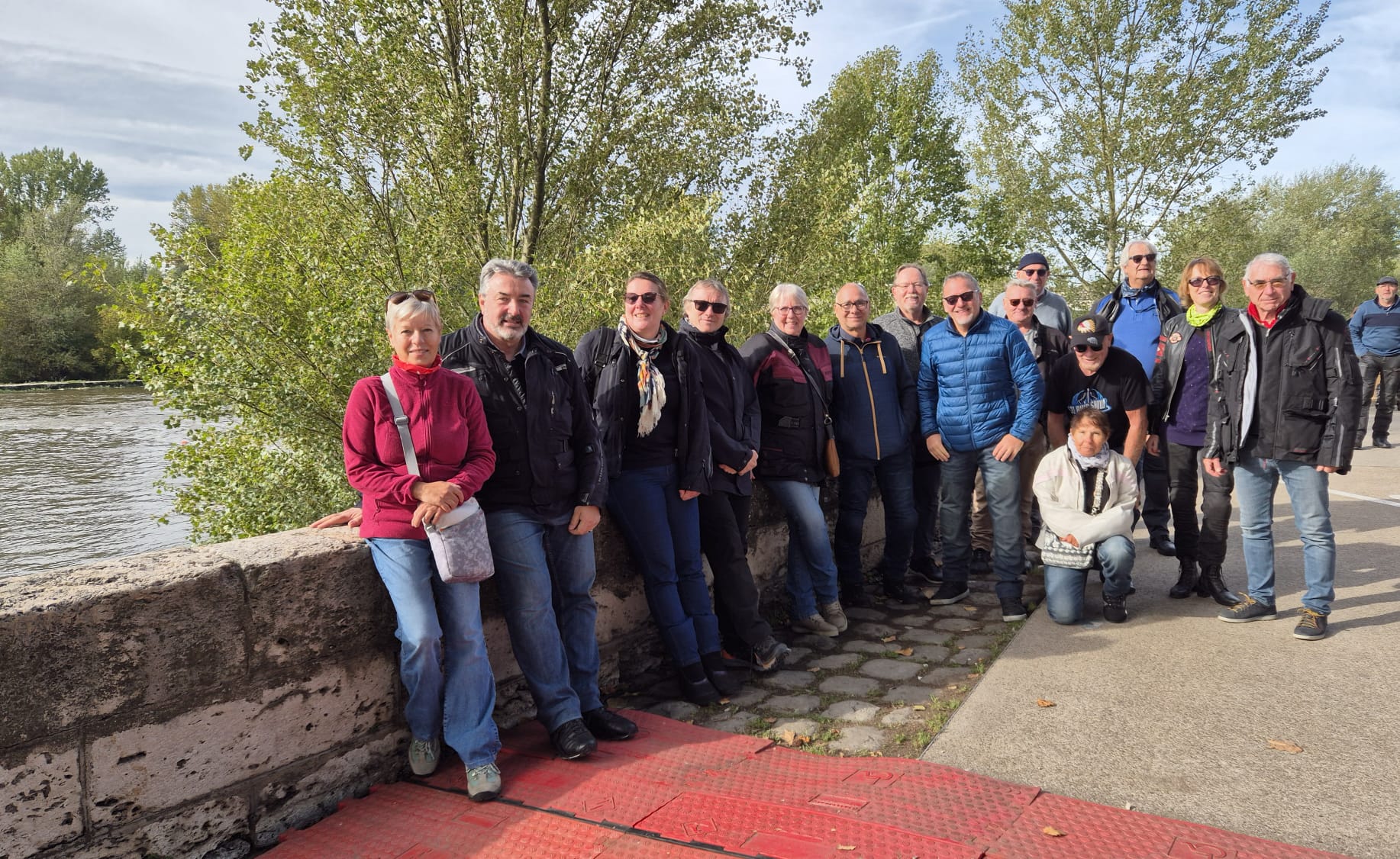 PHOTO-2025-09-28-19-42-50(2)