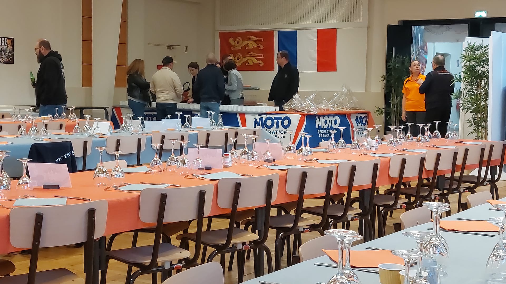 PHOTO-2025-10-05-19-50-00(3)